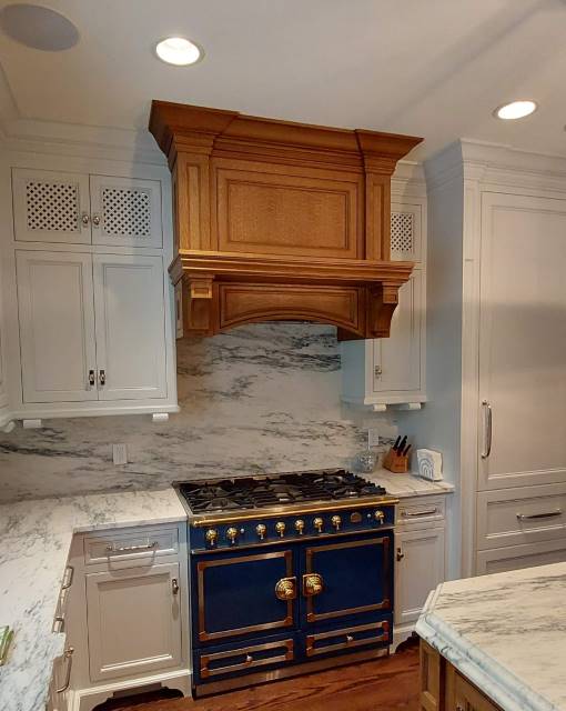 Kitchen Cabinet